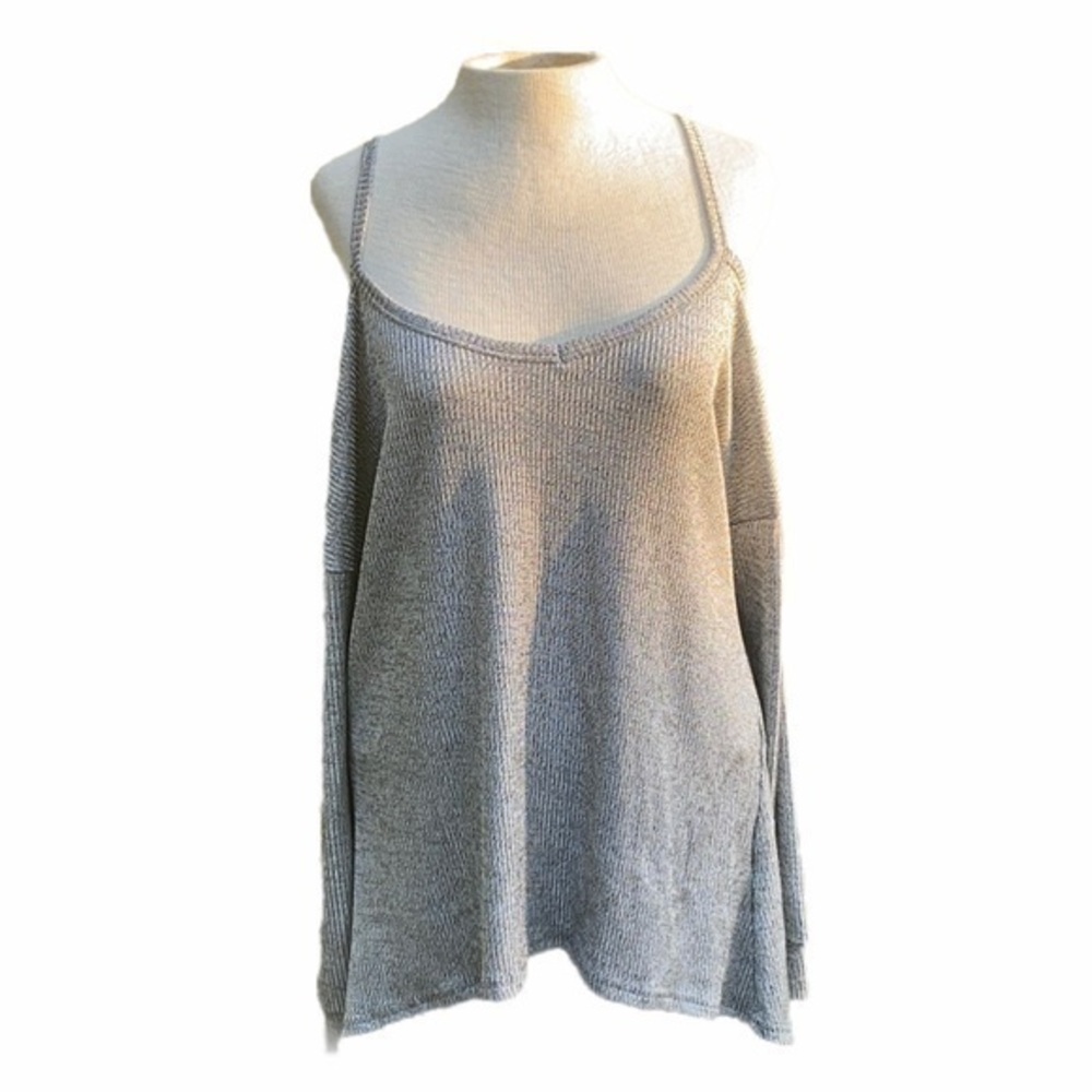 Fu Shi Li Yan cold shoulder long sleeve blouse, gray